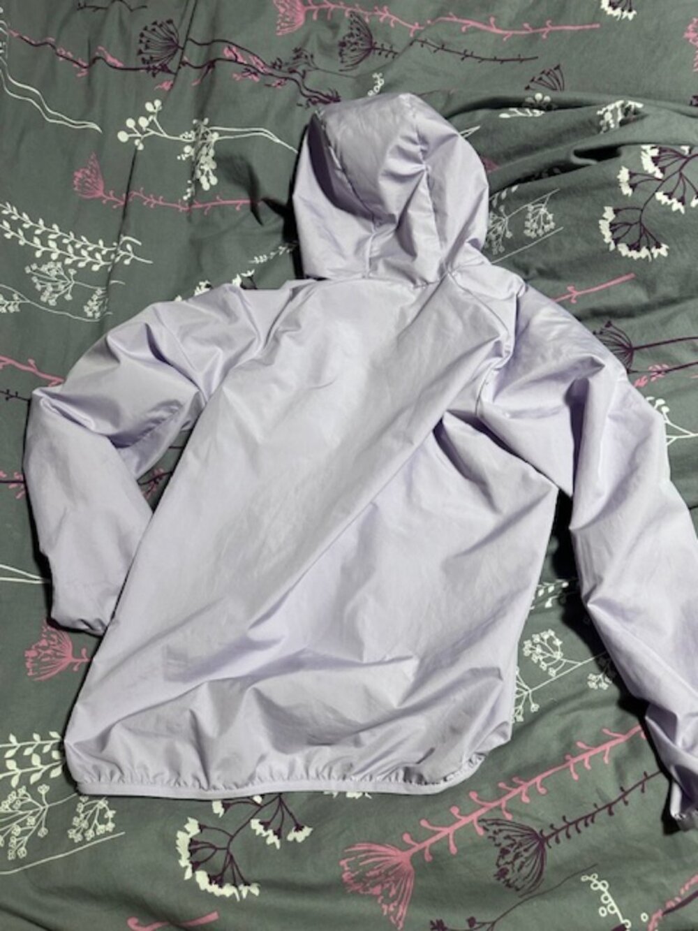 Helly Hansen womens size medium windbreaker - Picture 3 of 3